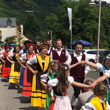 Echternacher Hof * Kröv